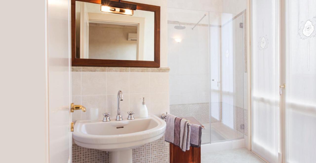 B&B Residence Il Ciliegio , Via Villa Superiore 93 Luzzara ซุสซารา ภายนอก รูปภาพ