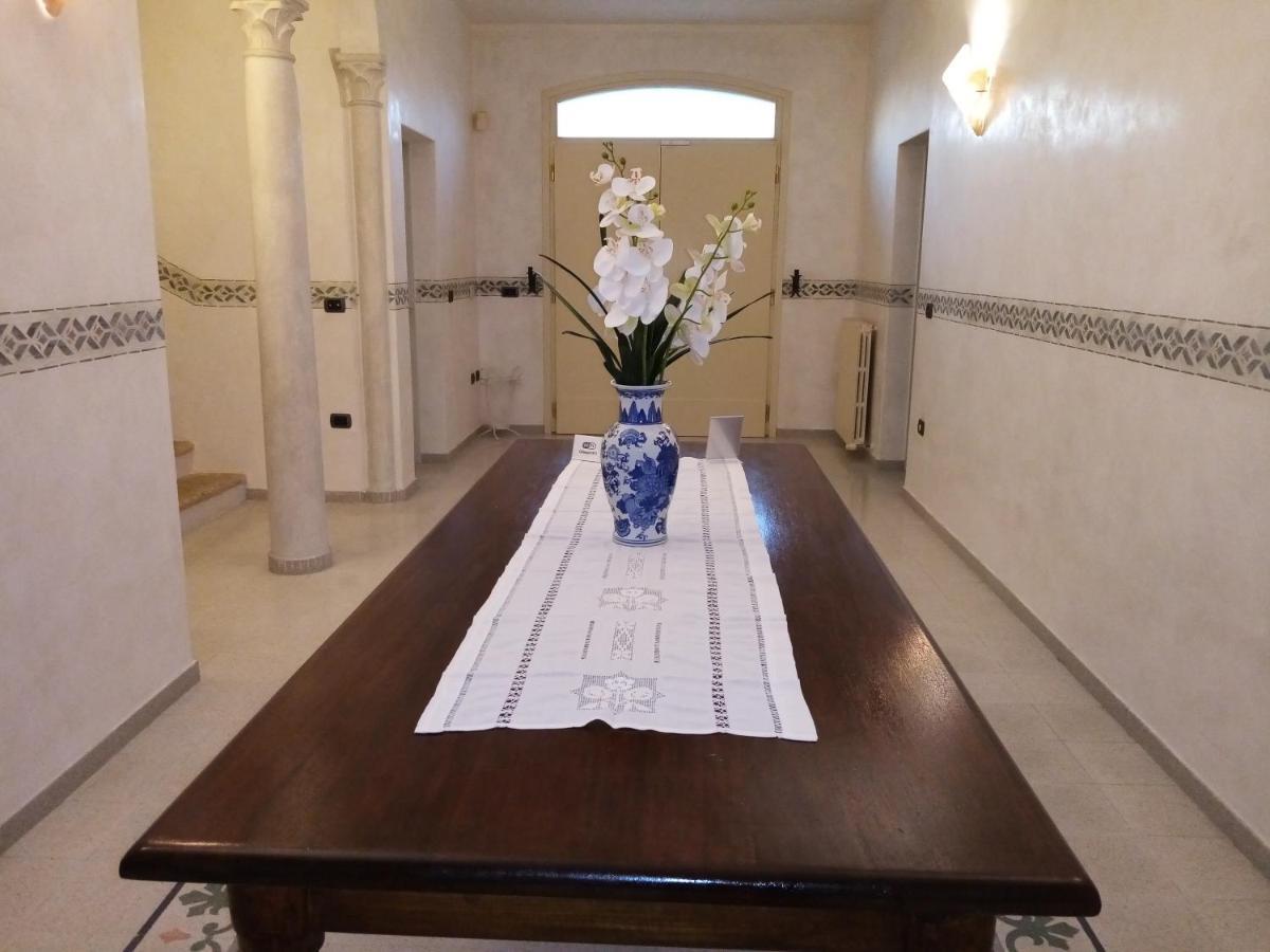 B&B Residence Il Ciliegio , Via Villa Superiore 93 Luzzara ซุสซารา ภายนอก รูปภาพ