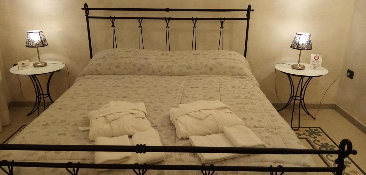 B&B Residence Il Ciliegio , Via Villa Superiore 93 Luzzara ซุสซารา ภายนอก รูปภาพ