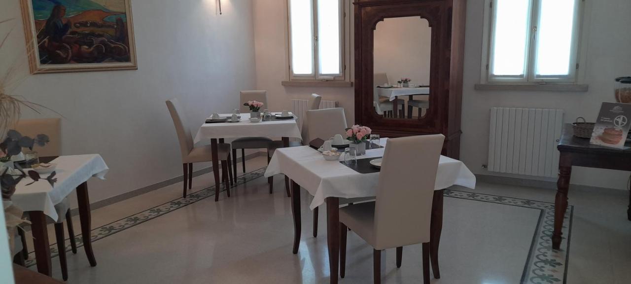 B&B Residence Il Ciliegio , Via Villa Superiore 93 Luzzara ซุสซารา ภายนอก รูปภาพ