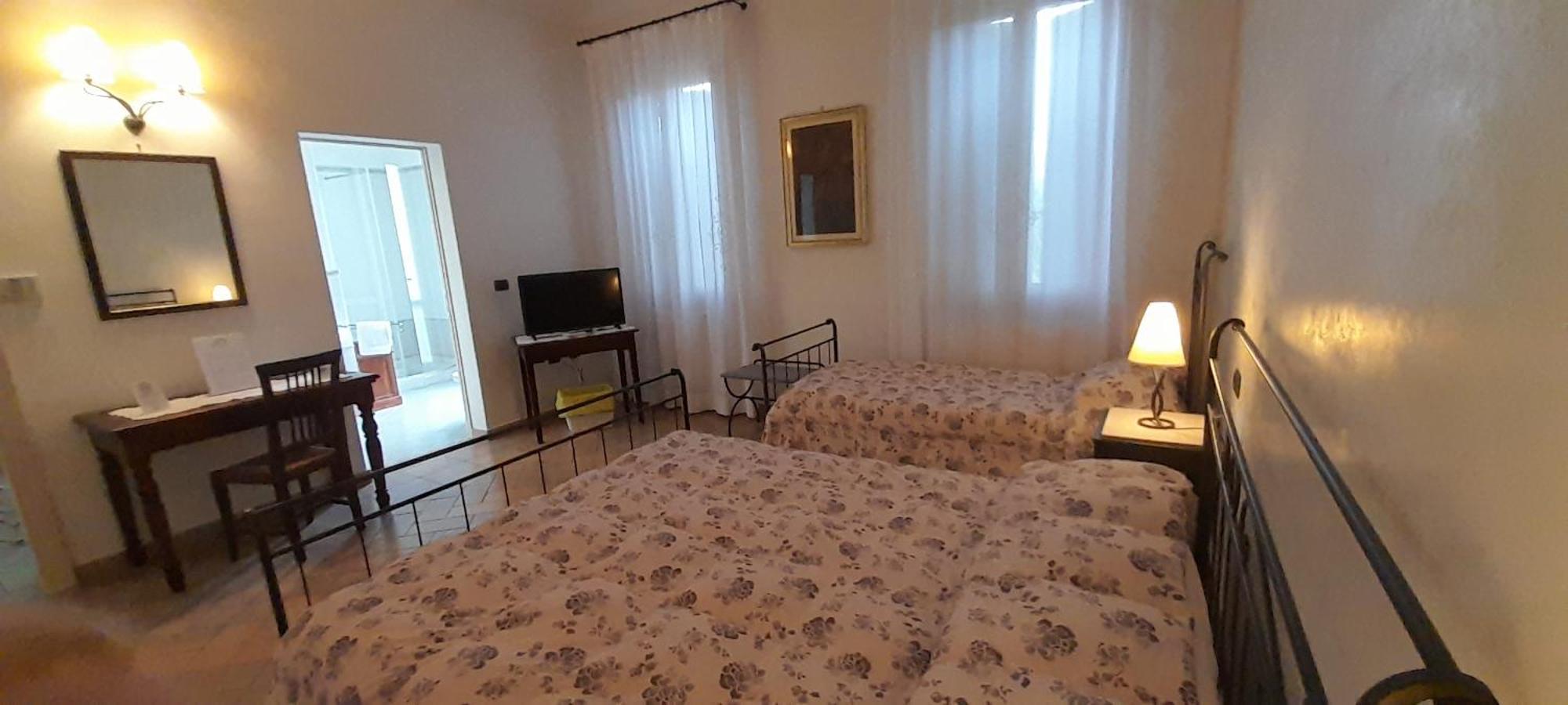 B&B Residence Il Ciliegio , Via Villa Superiore 93 Luzzara ซุสซารา ภายนอก รูปภาพ